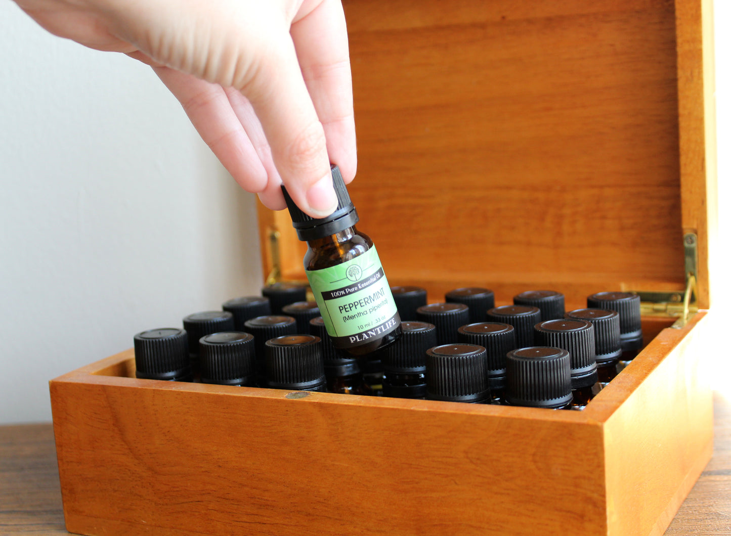 Plantlife Essential oil in storage box